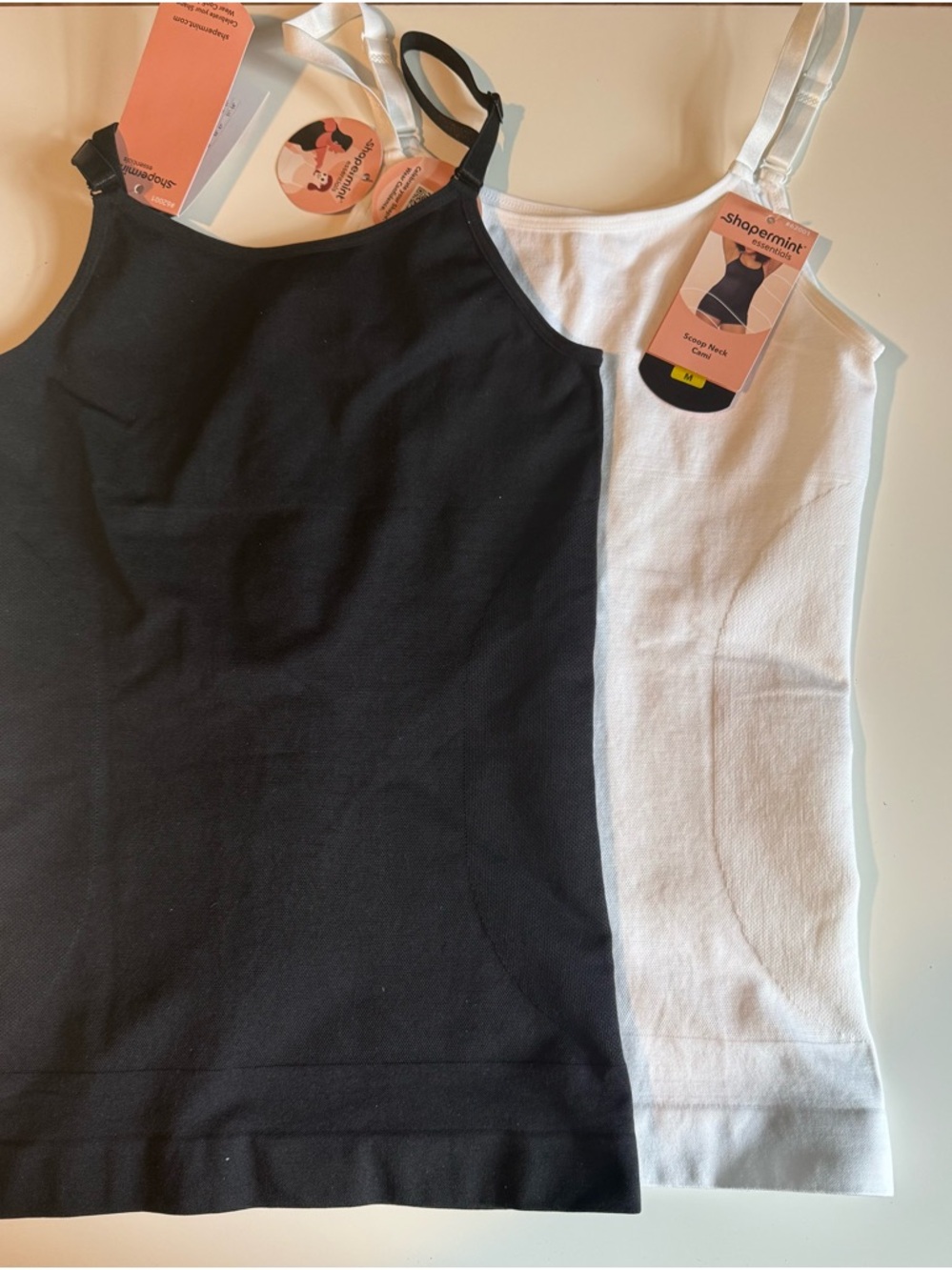Shapermint Scoop Neck Cami - Black